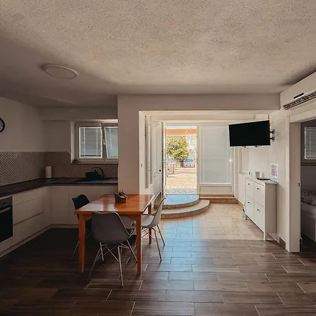 Andrea&goran Appartement Selce